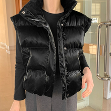 Load image into Gallery viewer, Two-way Puffer Jacket
