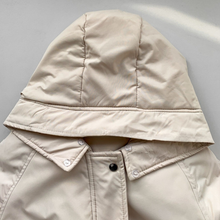 Load image into Gallery viewer, Short Parka Jacket
