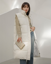 Load image into Gallery viewer, Long Bubble Vest
