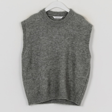 Load image into Gallery viewer, Knit Vest - Roundneck
