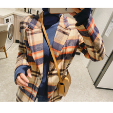 Load image into Gallery viewer, Plaid Blazer

