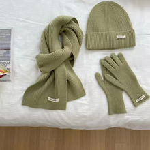 Load image into Gallery viewer, Knit Set (Beanie, Scarf &amp; Gloves)
