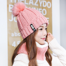 Load image into Gallery viewer, Pompom Beanie and Neck Warmer Set
